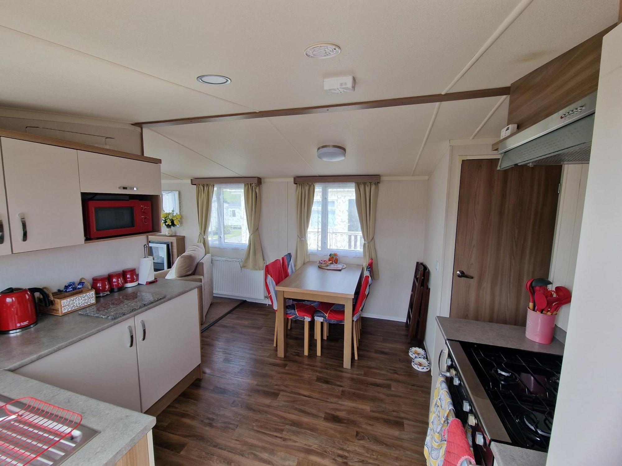 Durdlee Door, D27, Main Rd, West Lulworth, Wareham Bh20 5Pu Hotell Exteriör bild