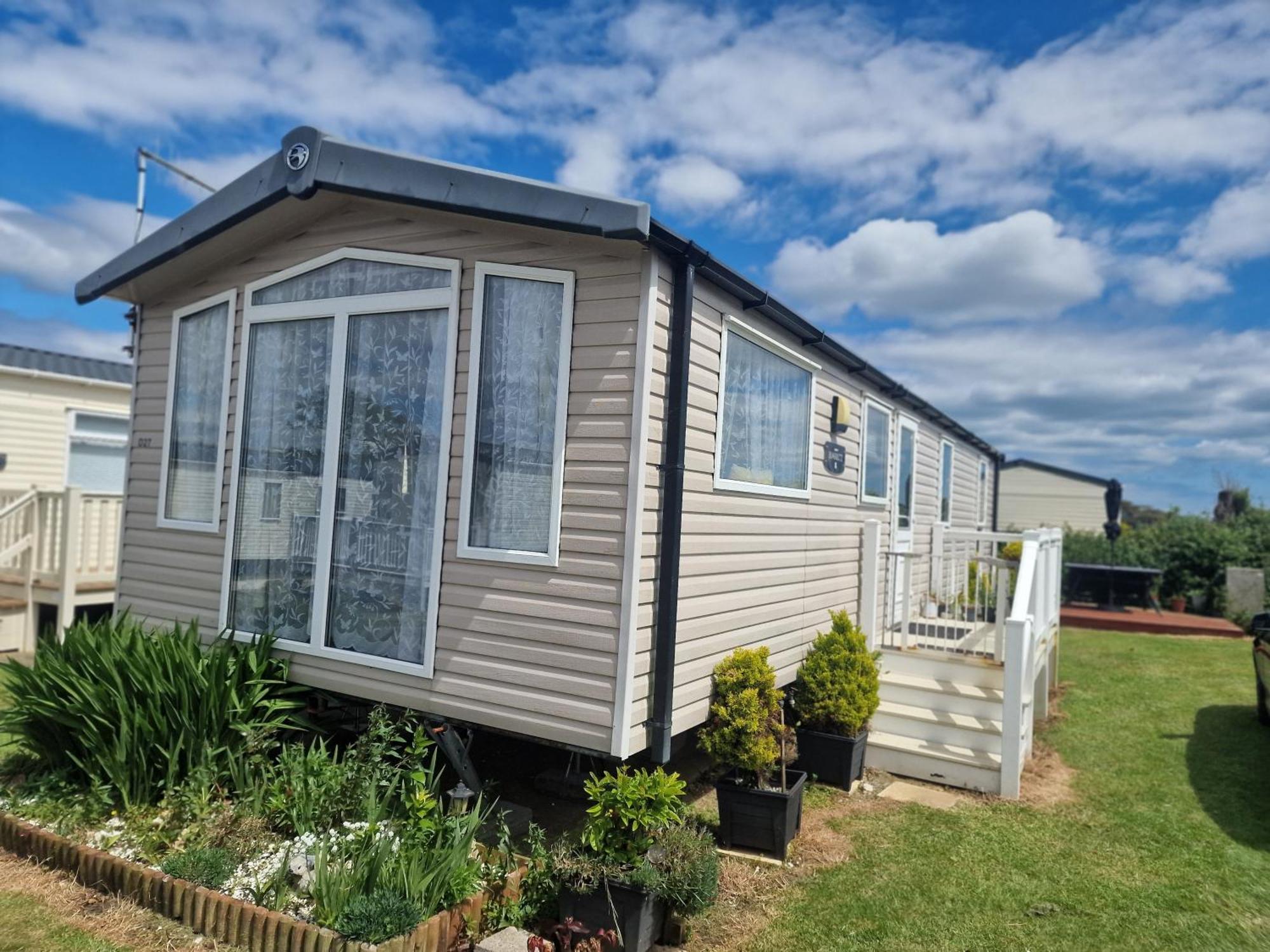 Durdlee Door, D27, Main Rd, West Lulworth, Wareham Bh20 5Pu Hotell Exteriör bild