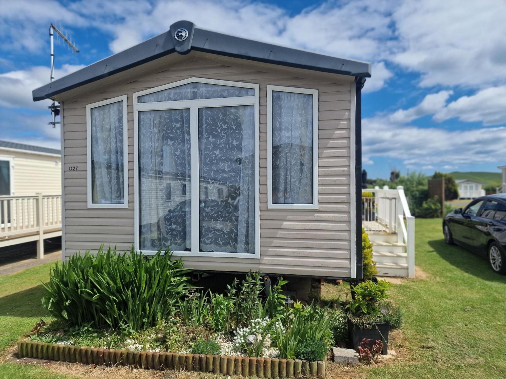 Durdlee Door, D27, Main Rd, West Lulworth, Wareham Bh20 5Pu Hotell Exteriör bild