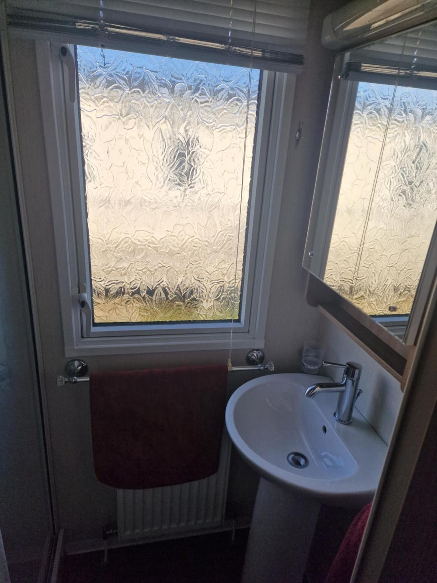 Durdlee Door, D27, Main Rd, West Lulworth, Wareham Bh20 5Pu Hotell Exteriör bild