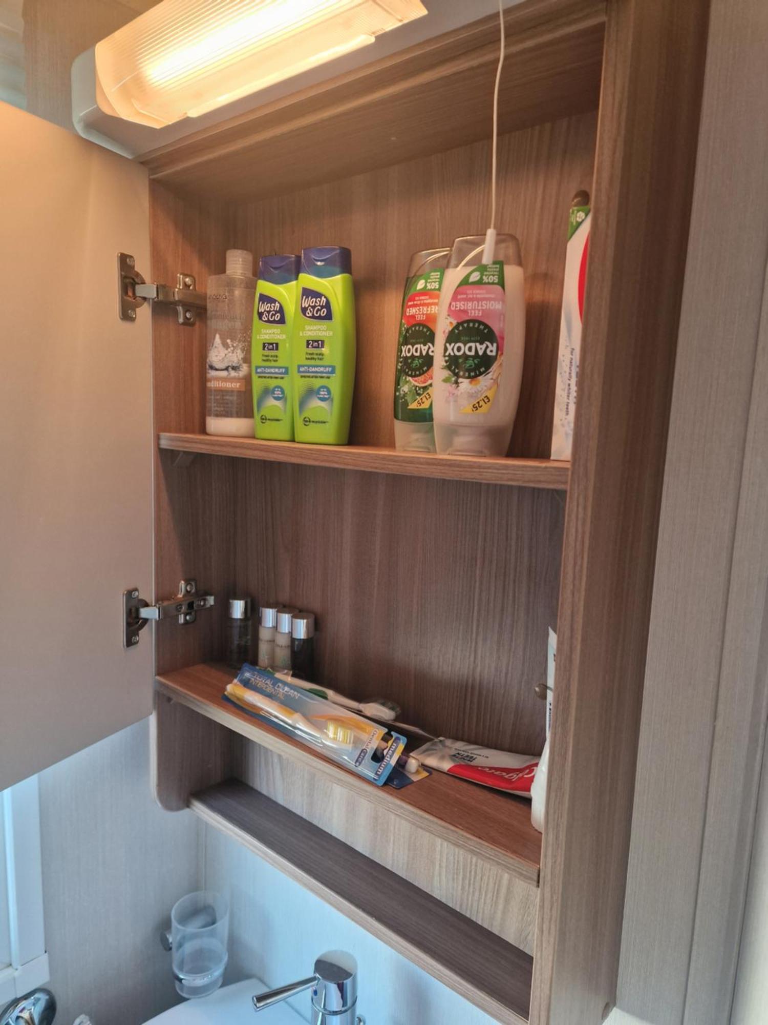 Durdlee Door, D27, Main Rd, West Lulworth, Wareham Bh20 5Pu Hotell Exteriör bild